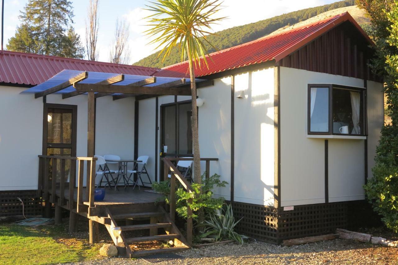 Tophouse Mountainview Cottages Saint Arnaud Bagian luar foto